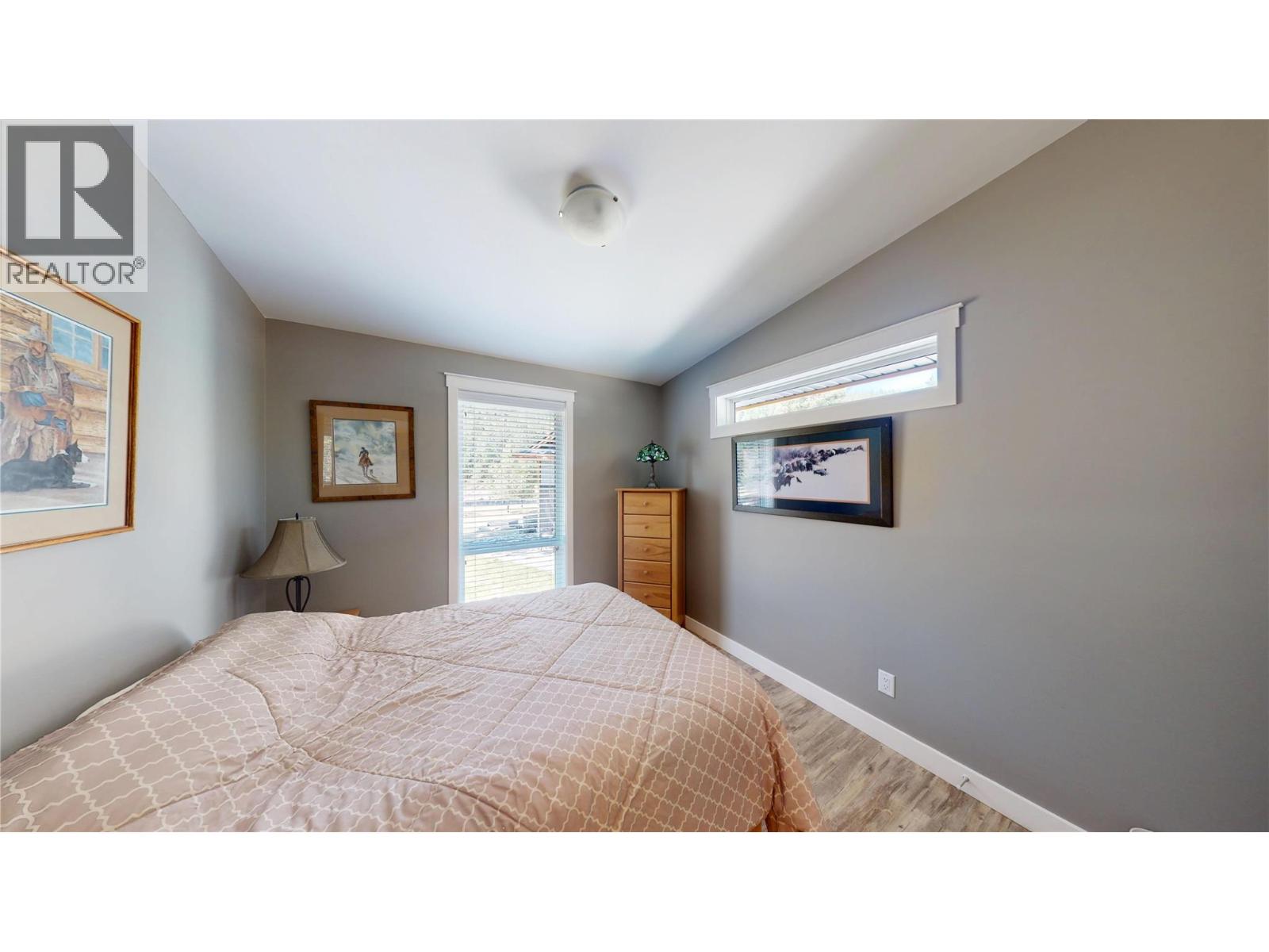 4160 93 Highway - 19
