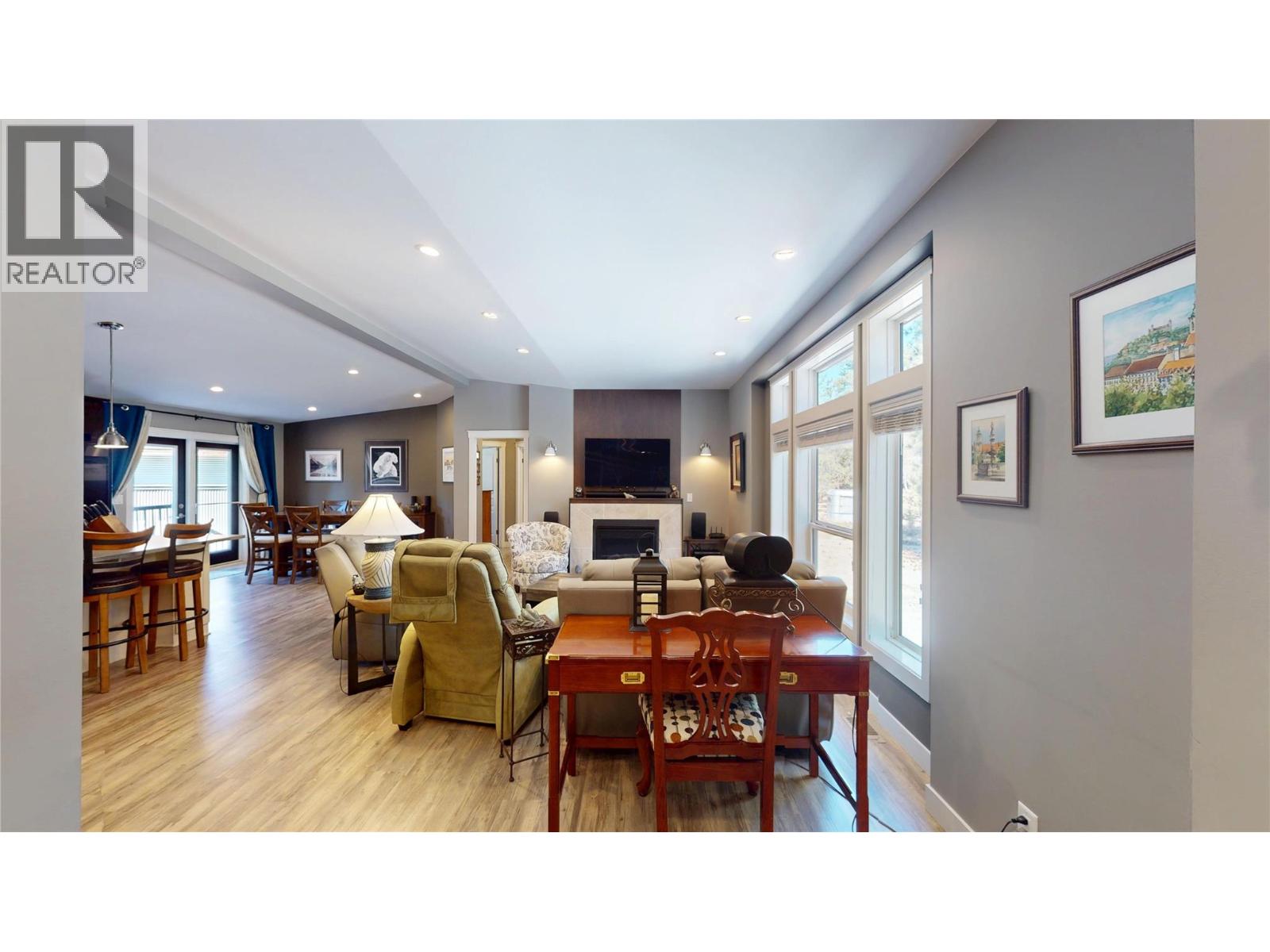 4160 93 Highway - Image 4