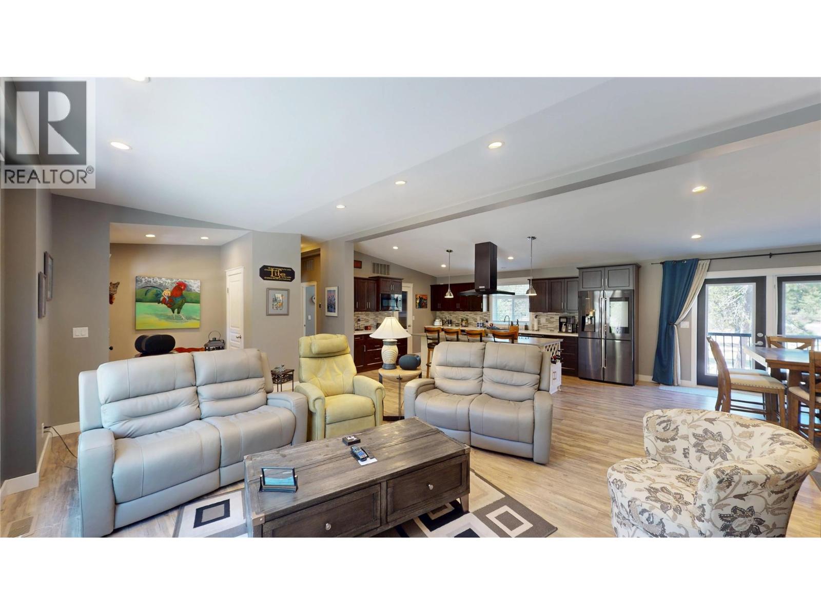 4160 93 Highway - 6