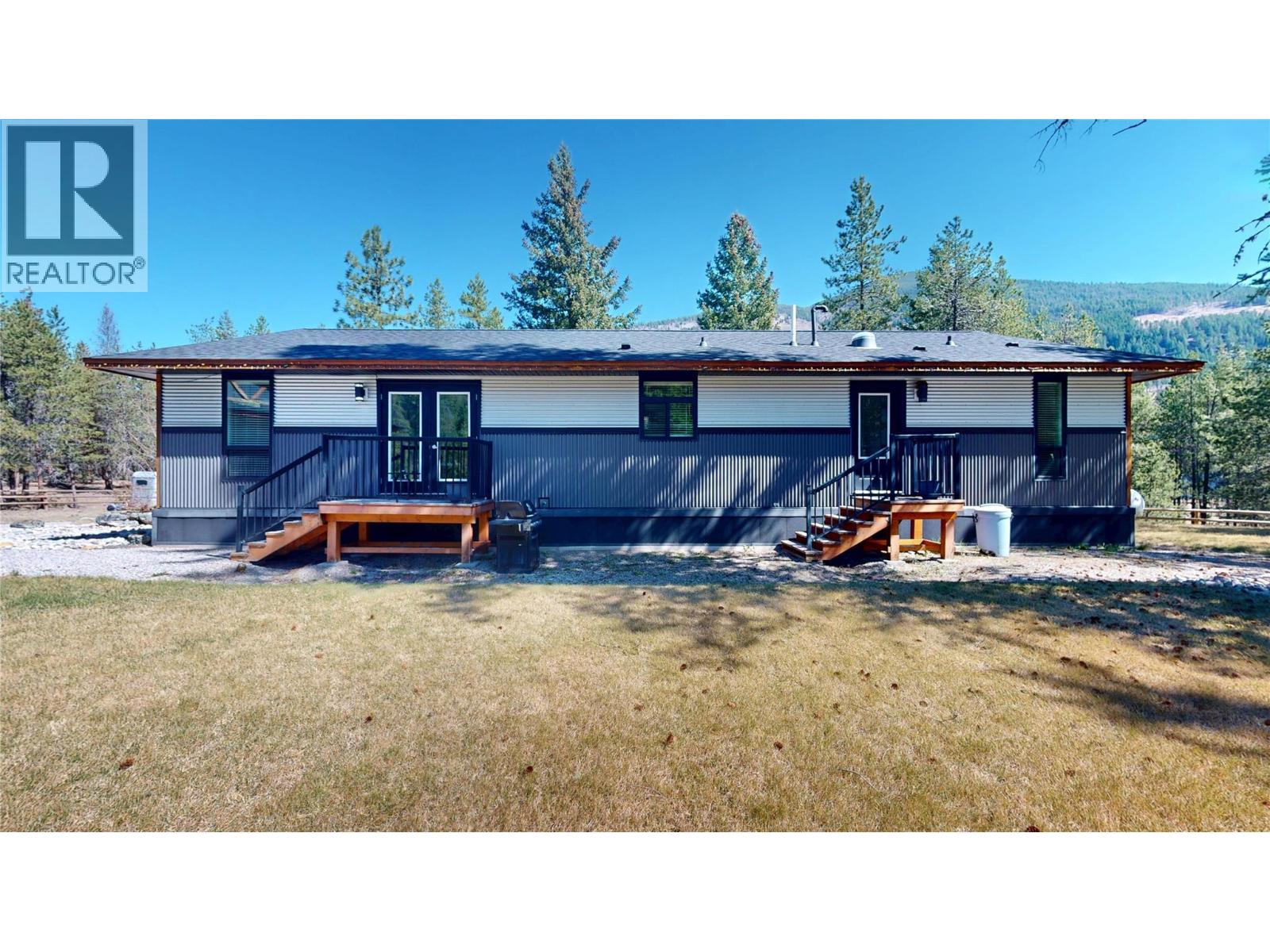 4160 93 Highway - Image 27
