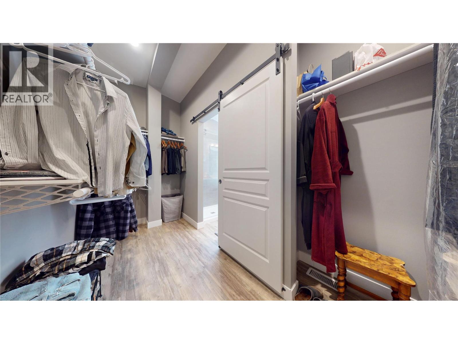 4160 93 Highway - Image 16