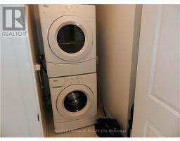 1010 - 205 Sherway Gardens Road, Toronto, ON M9C0A5 Photo 9