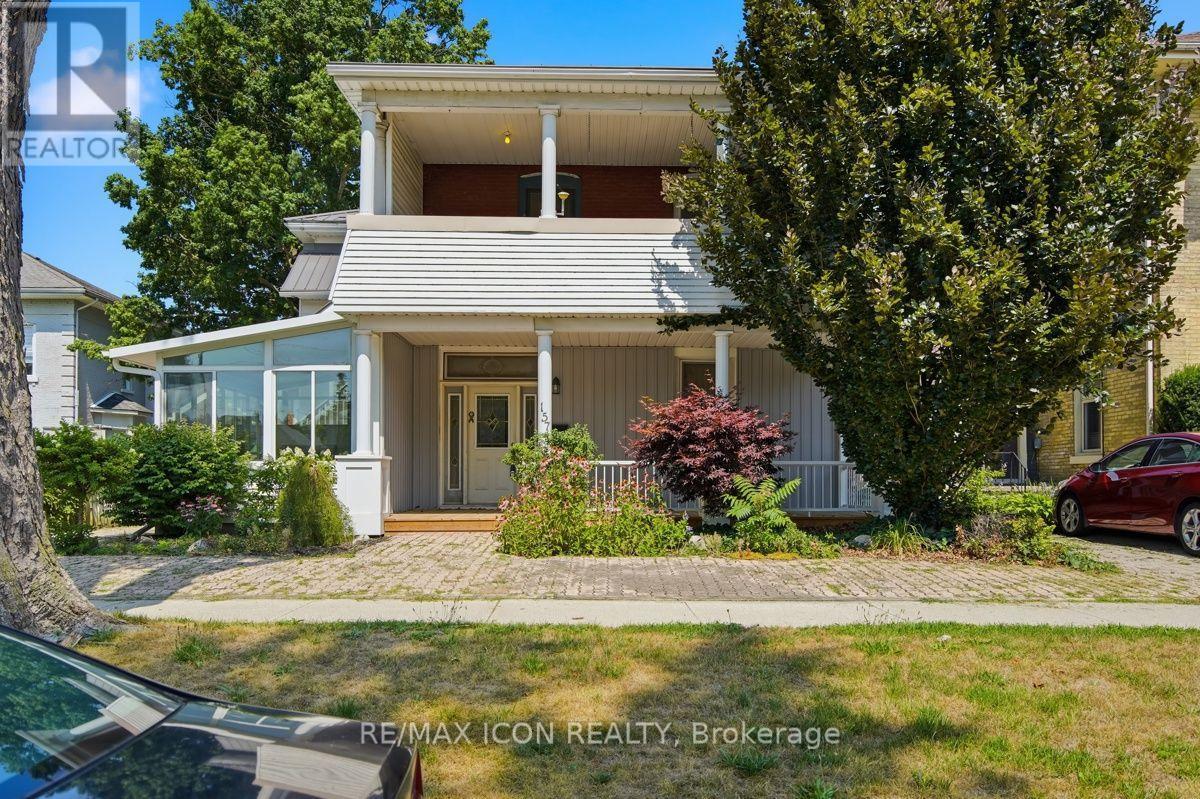 159 FRONT STREET W - 2