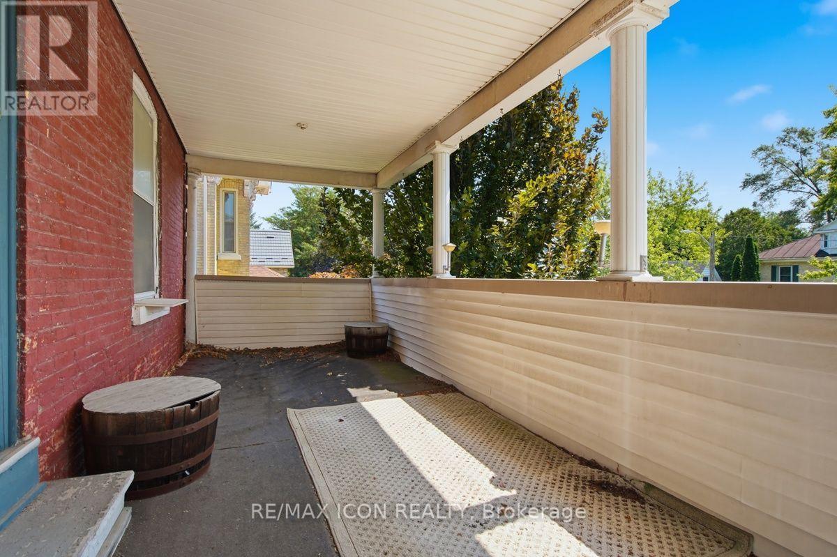 159 FRONT STREET W - Image 31