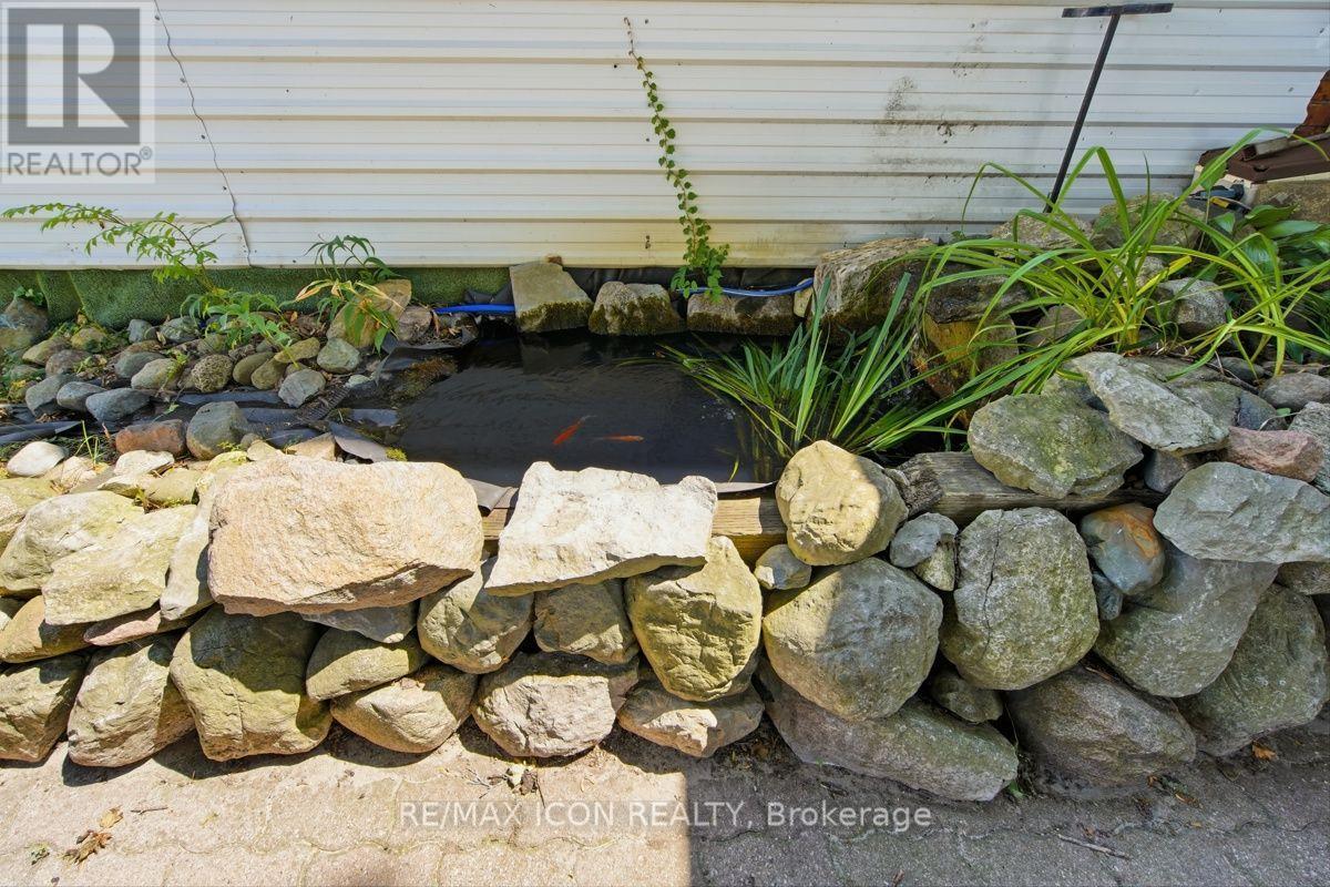 159 FRONT STREET W - 48