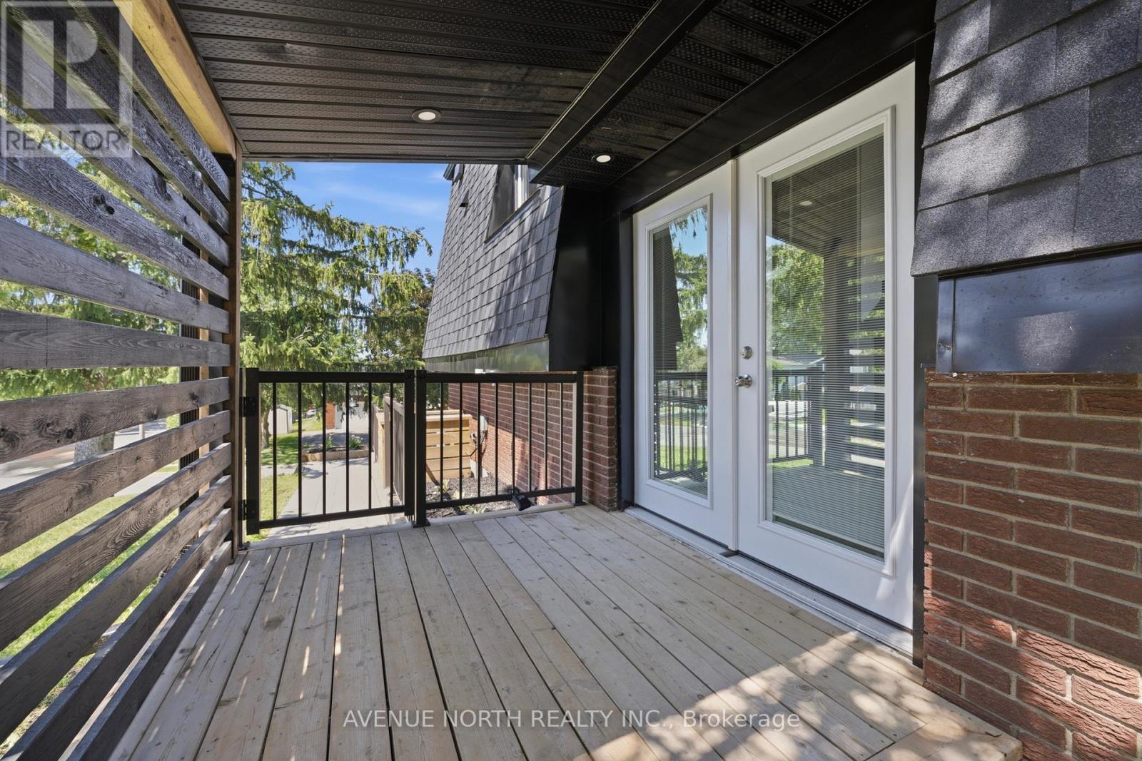 4 Bed, 2 Bath House for Sale in Ottawa – 2 OBERON STREET, Ottawa – MLS# X13630288 - Image 9