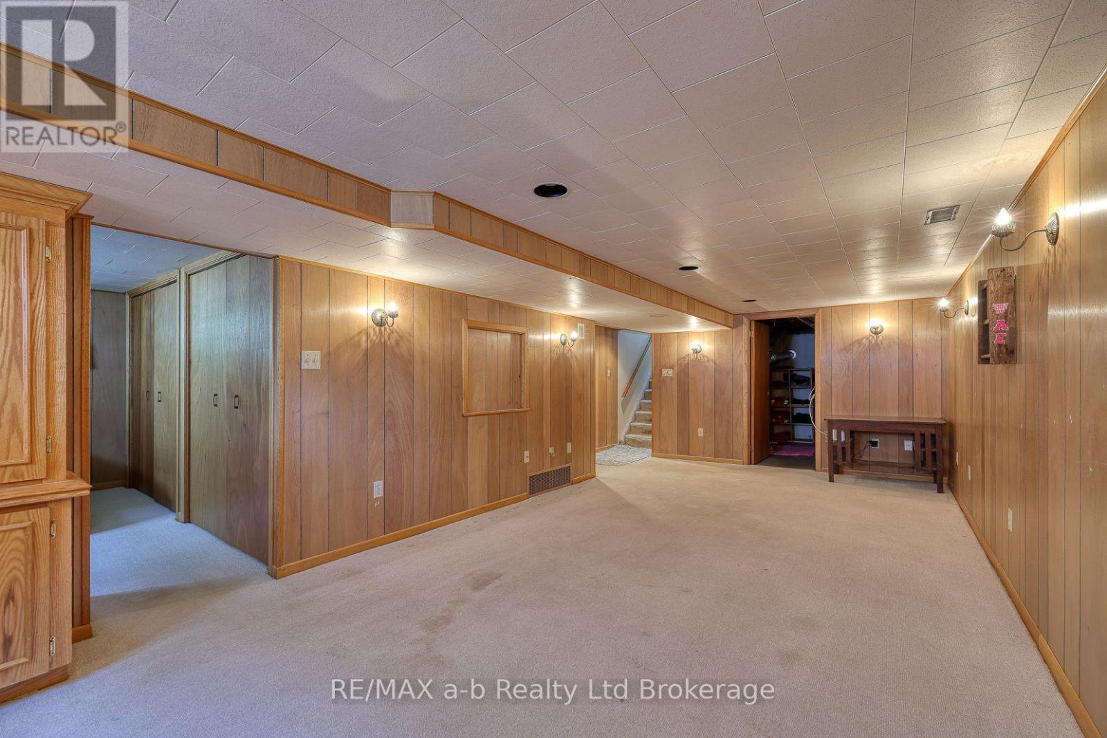 6752 BEATTIE STREET - 27