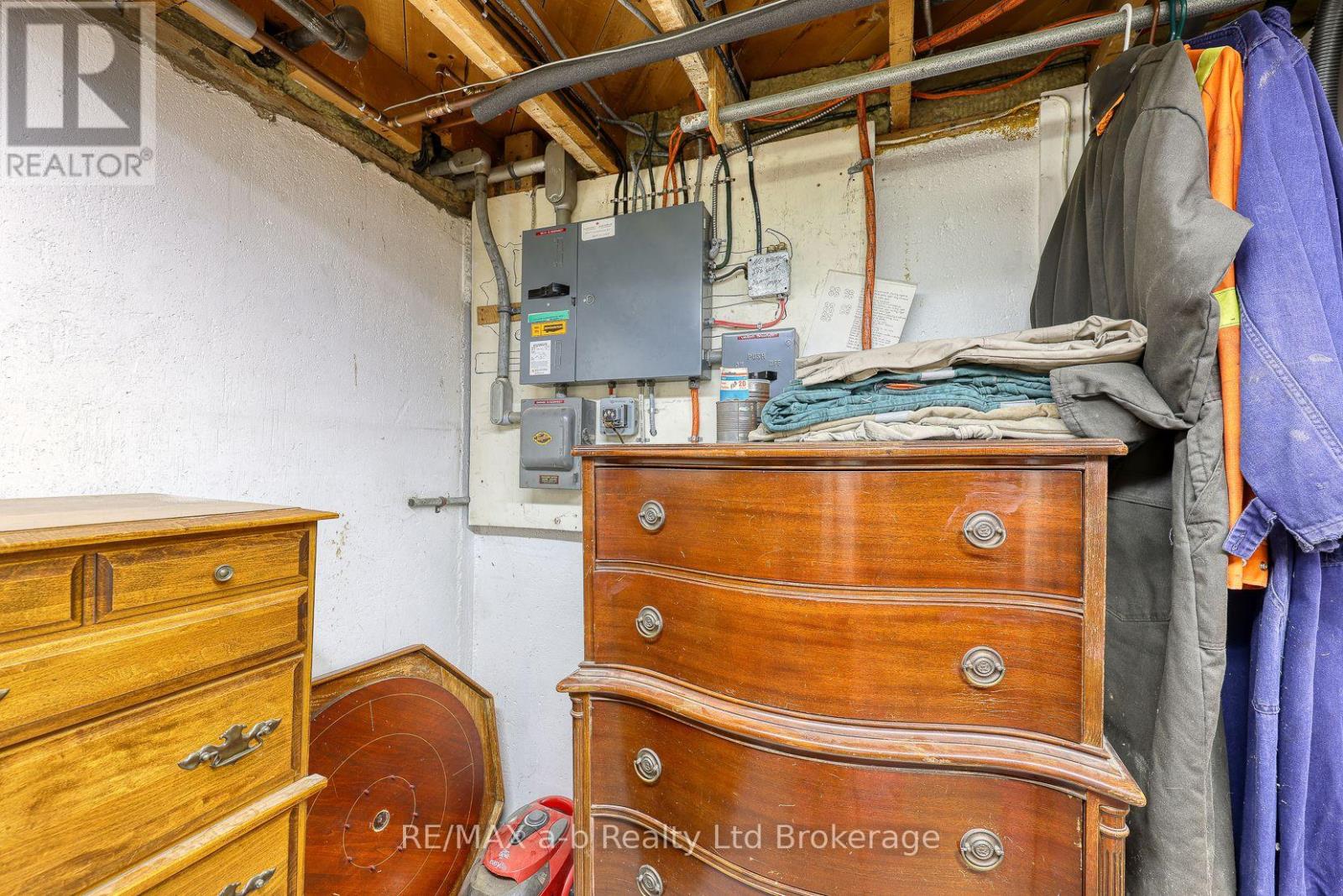 6752 BEATTIE STREET - Image 31