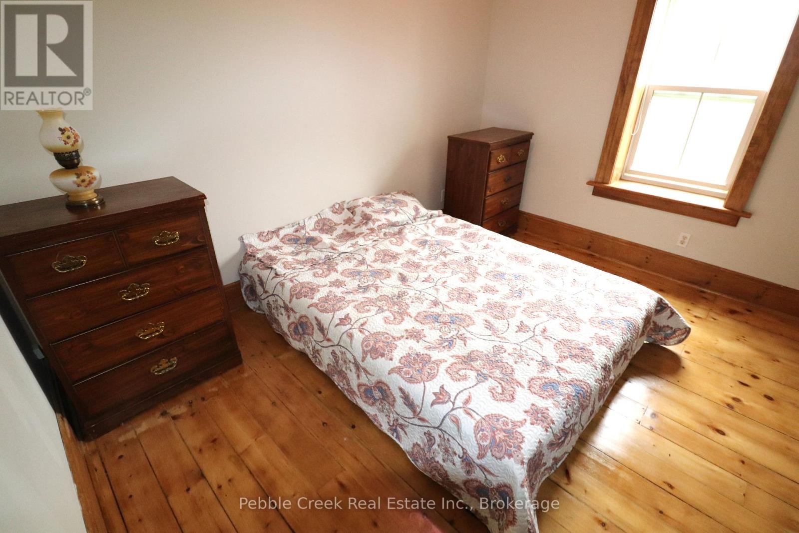 85042 BLUEWATER HIGHWAY - 16