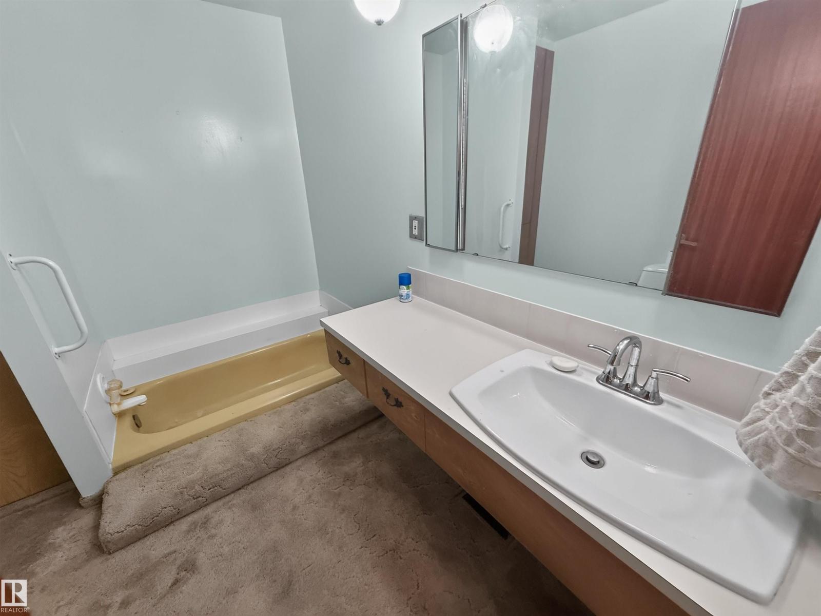 712 LAKESIDE Drive - Photo 15