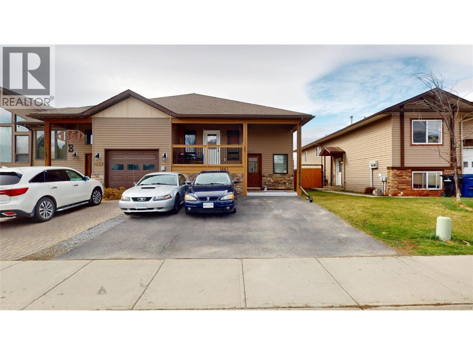 1861 Kelowna Crescent N Unit# A