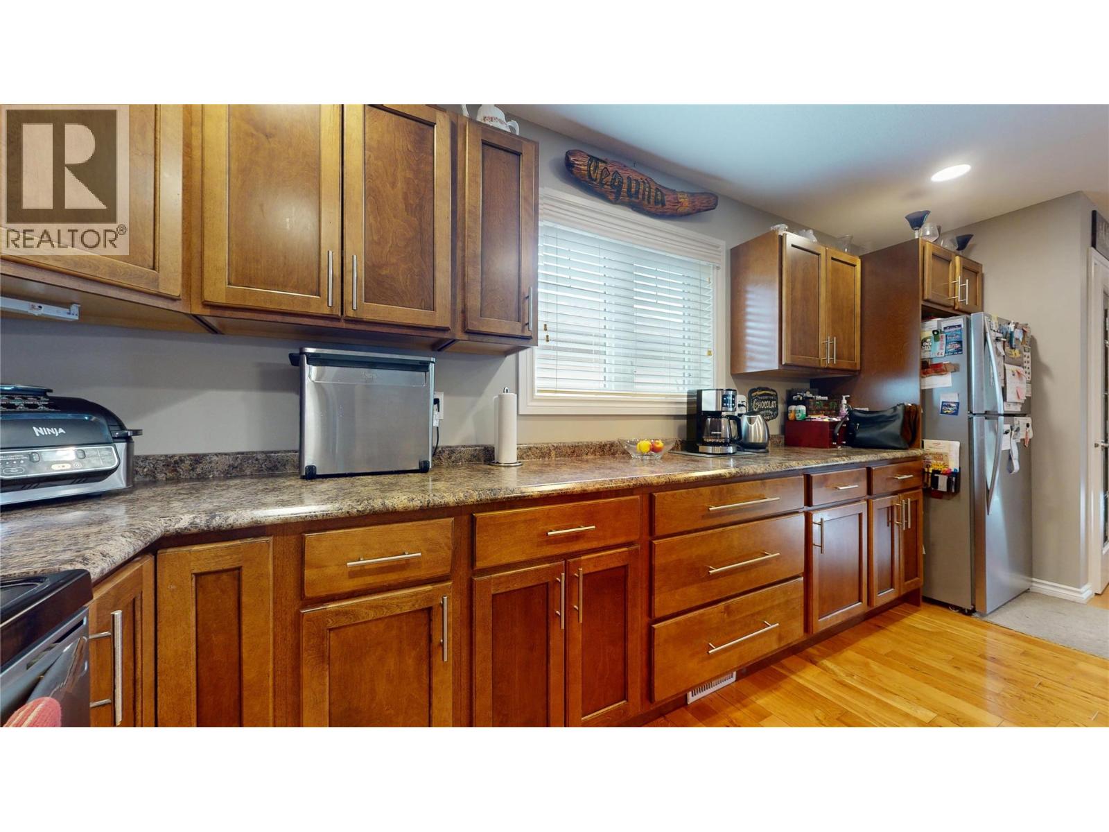 #A 1861 Kelowna Crescent N - 6