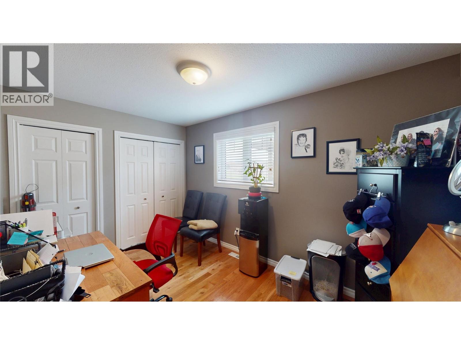 #A 1861 Kelowna Crescent N - 18