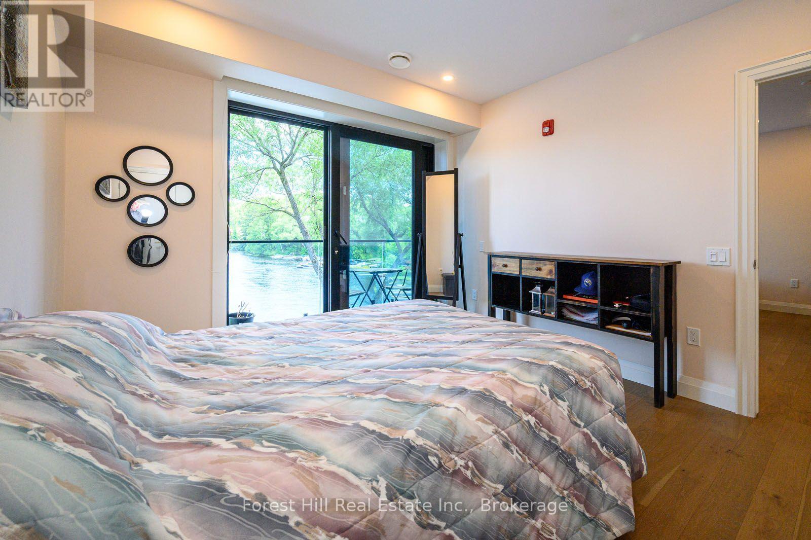 #202 32 BRUNEL ROAD S - 17
