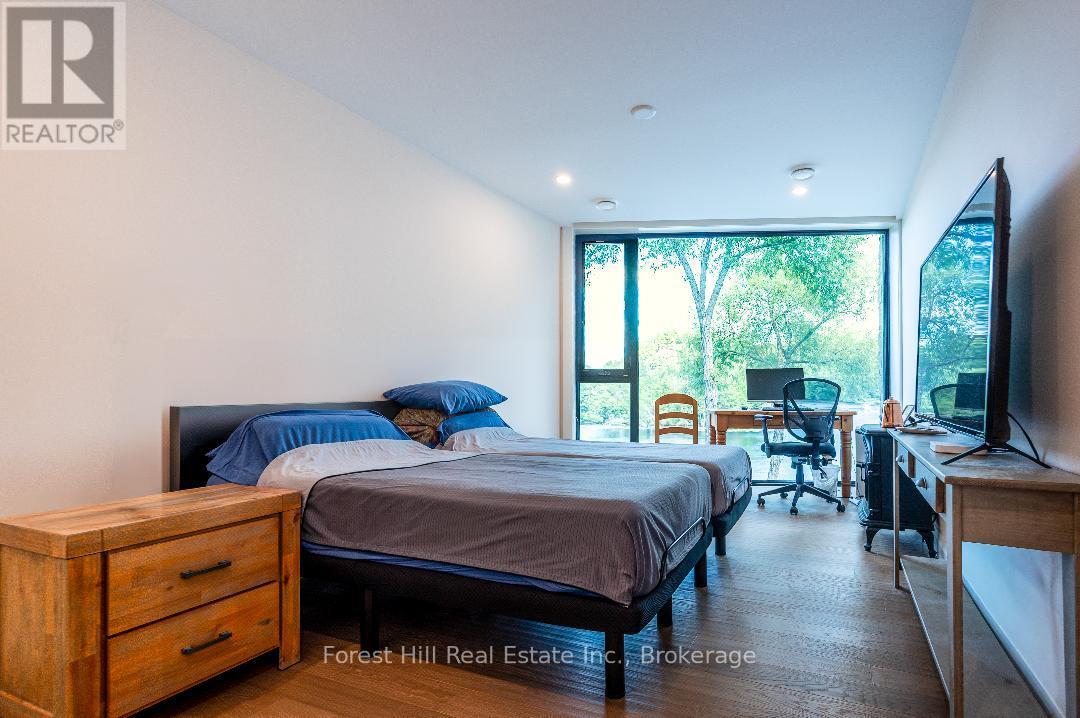 #202 32 BRUNEL ROAD S - Image 18