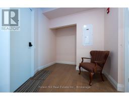 202 - 32 Brunel Road S, Huntsville, ON P1H1P5 Photo 28