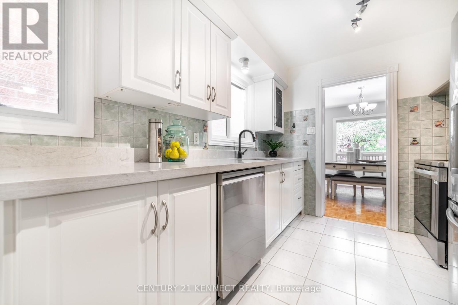 470 BROWNRIDGE DRIVE - 24