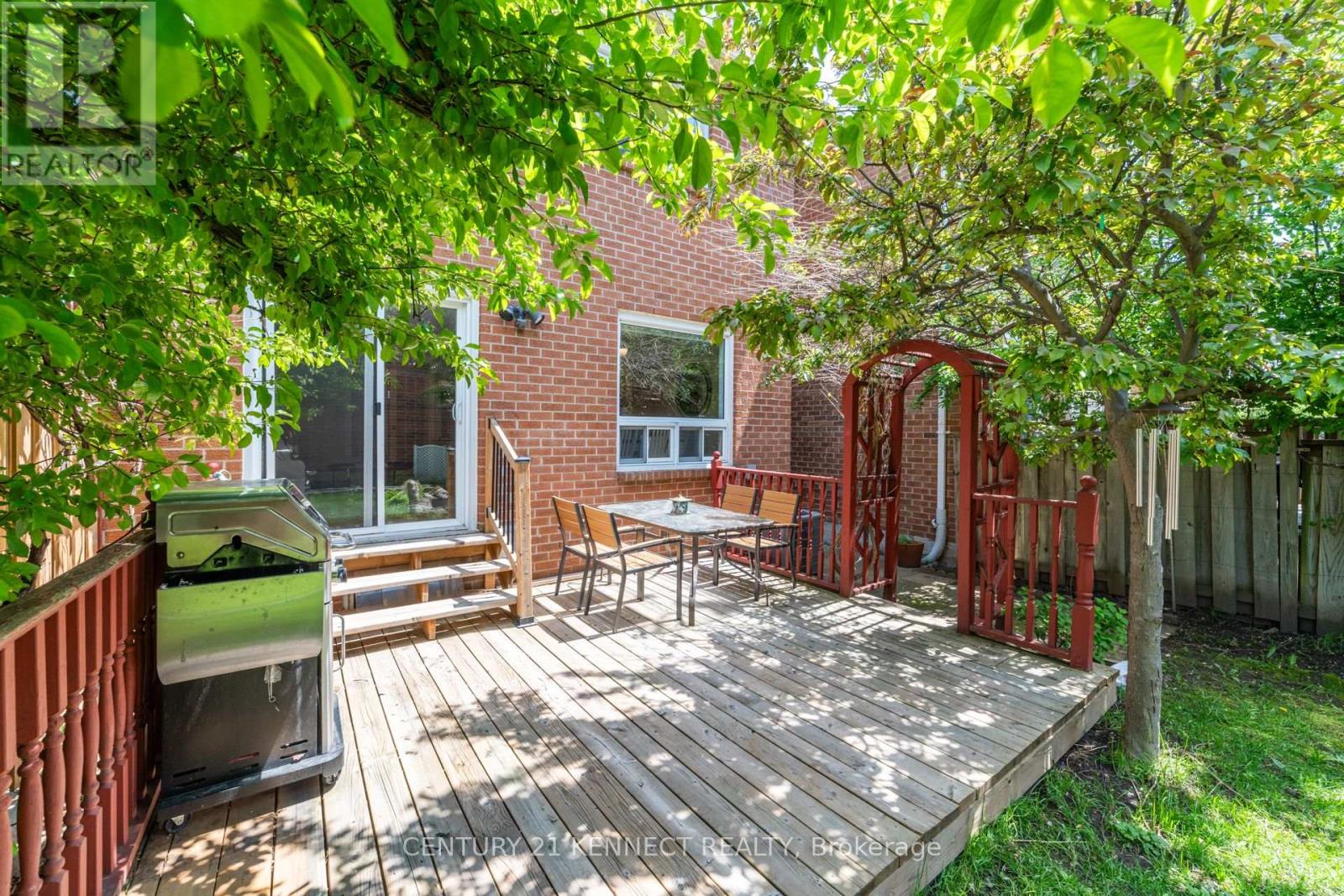 470 BROWNRIDGE DRIVE - 38