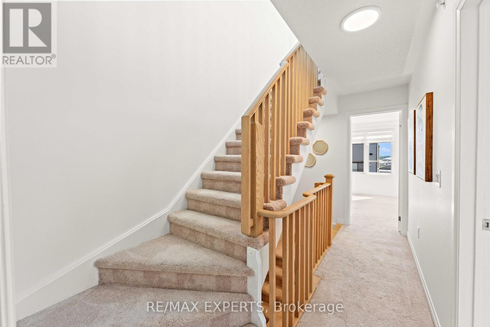 #1 31 BAYNES WAY - 33