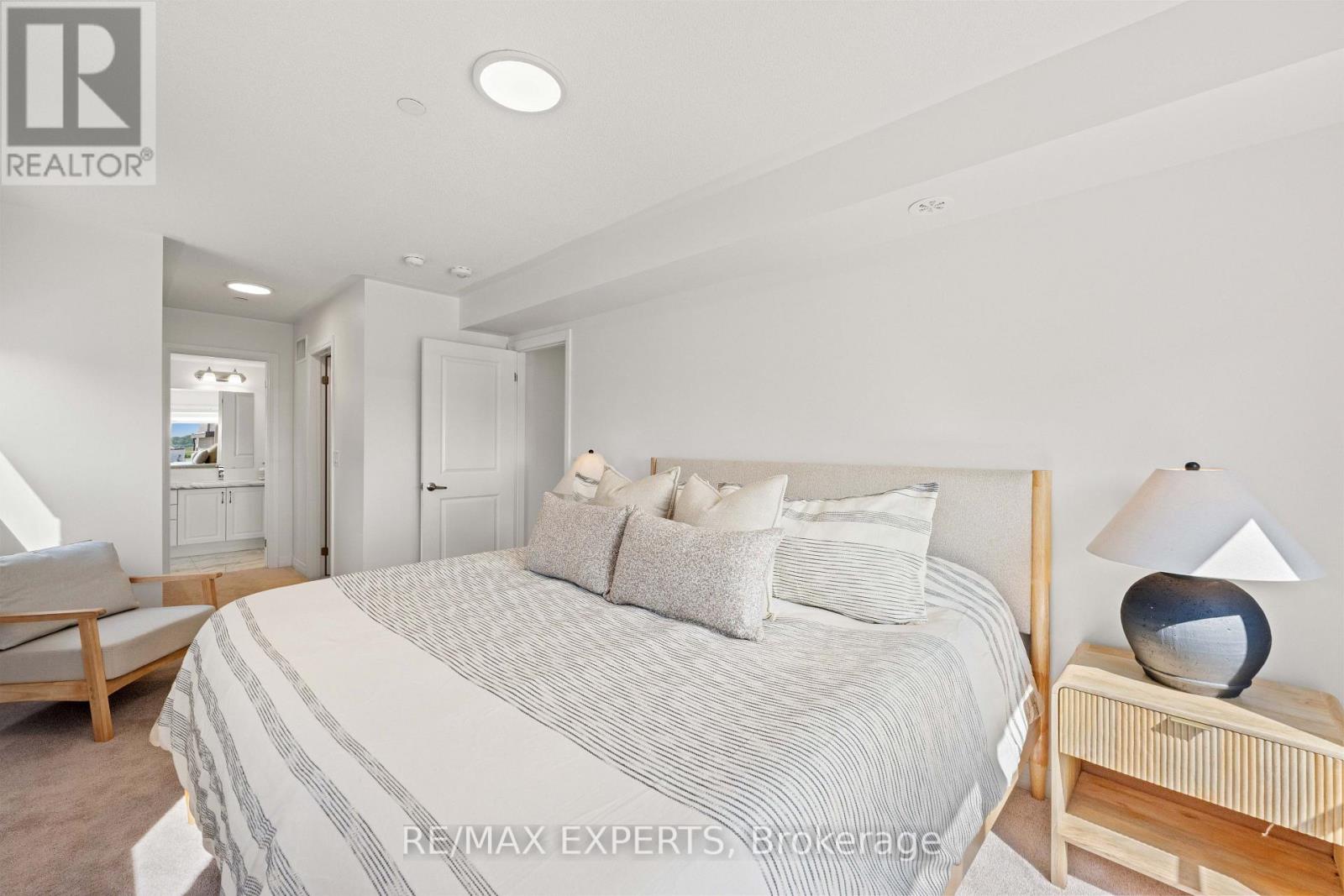 #1 31 BAYNES WAY - 19