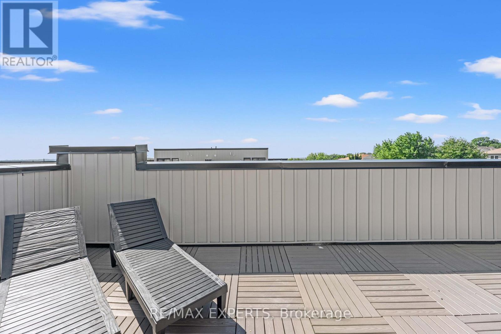 #1 31 BAYNES WAY - 36