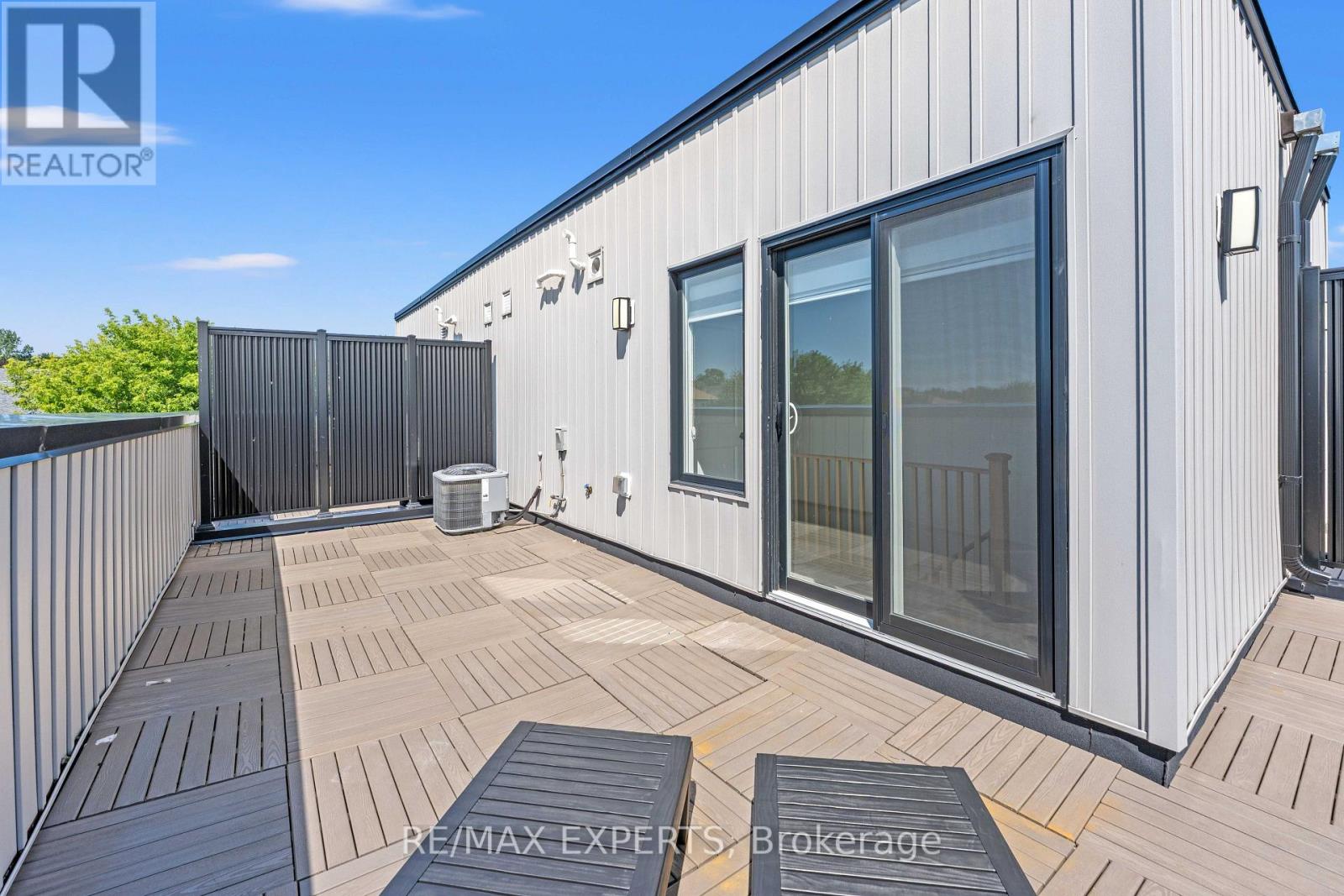 #1 31 BAYNES WAY - 38