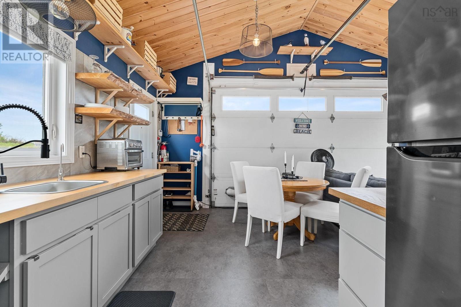 3667 Malagash Road - 26