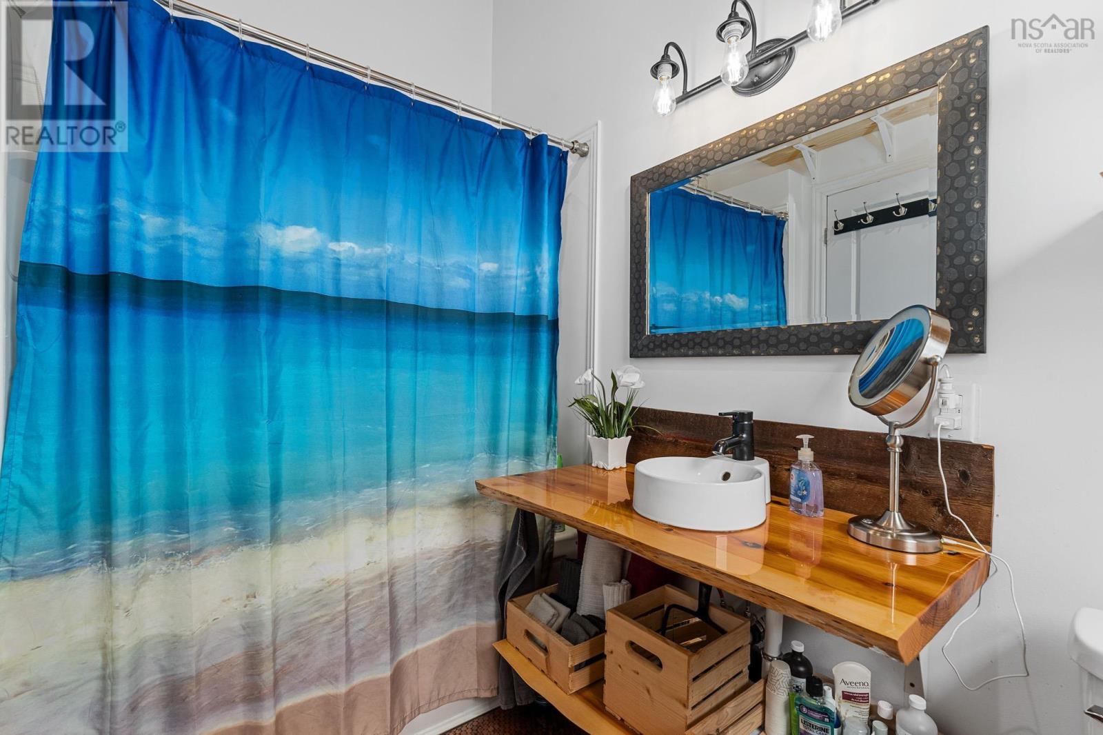 3667 Malagash Road - 36