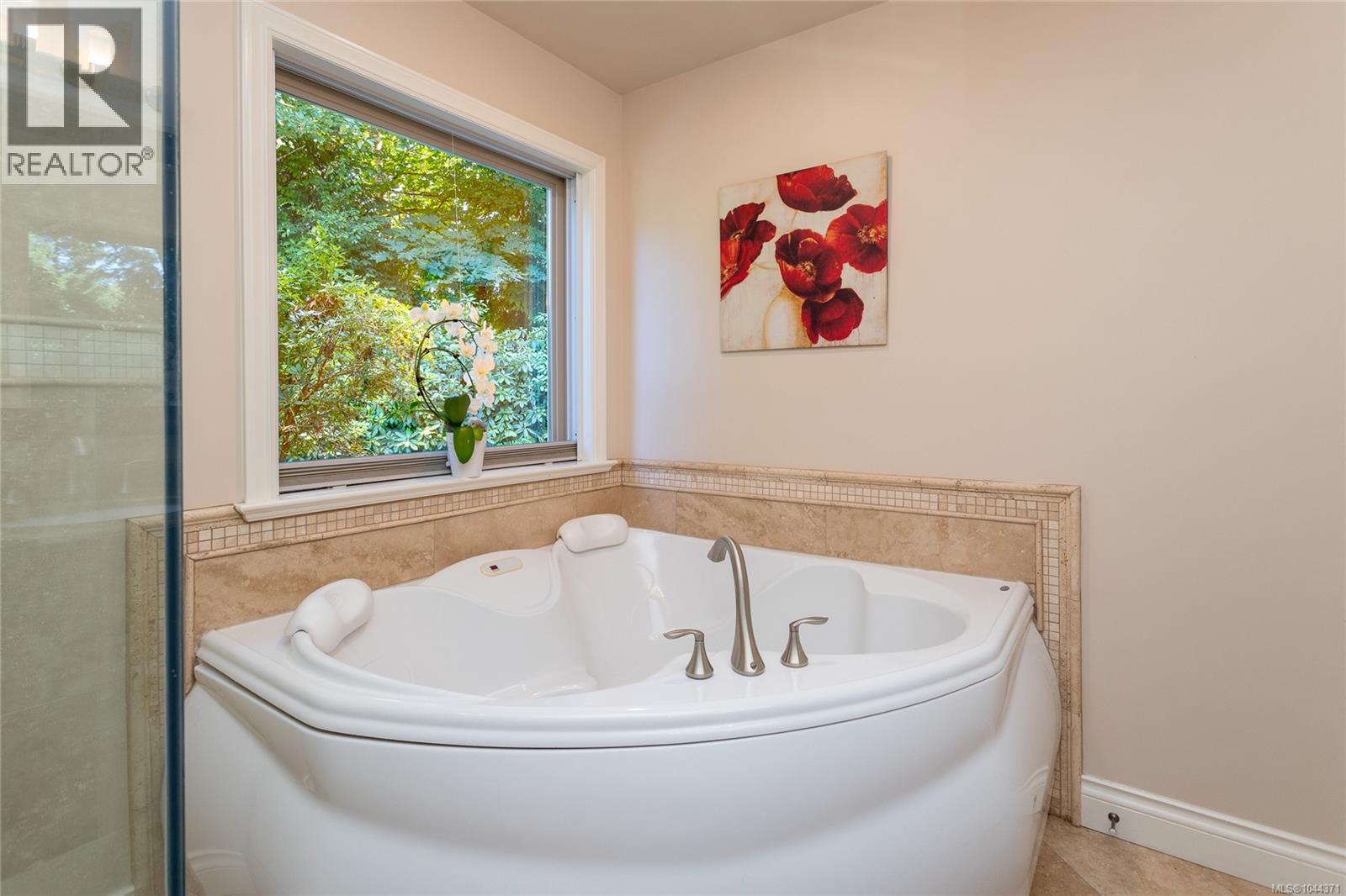  804 Bucktail Road, Mill Bay