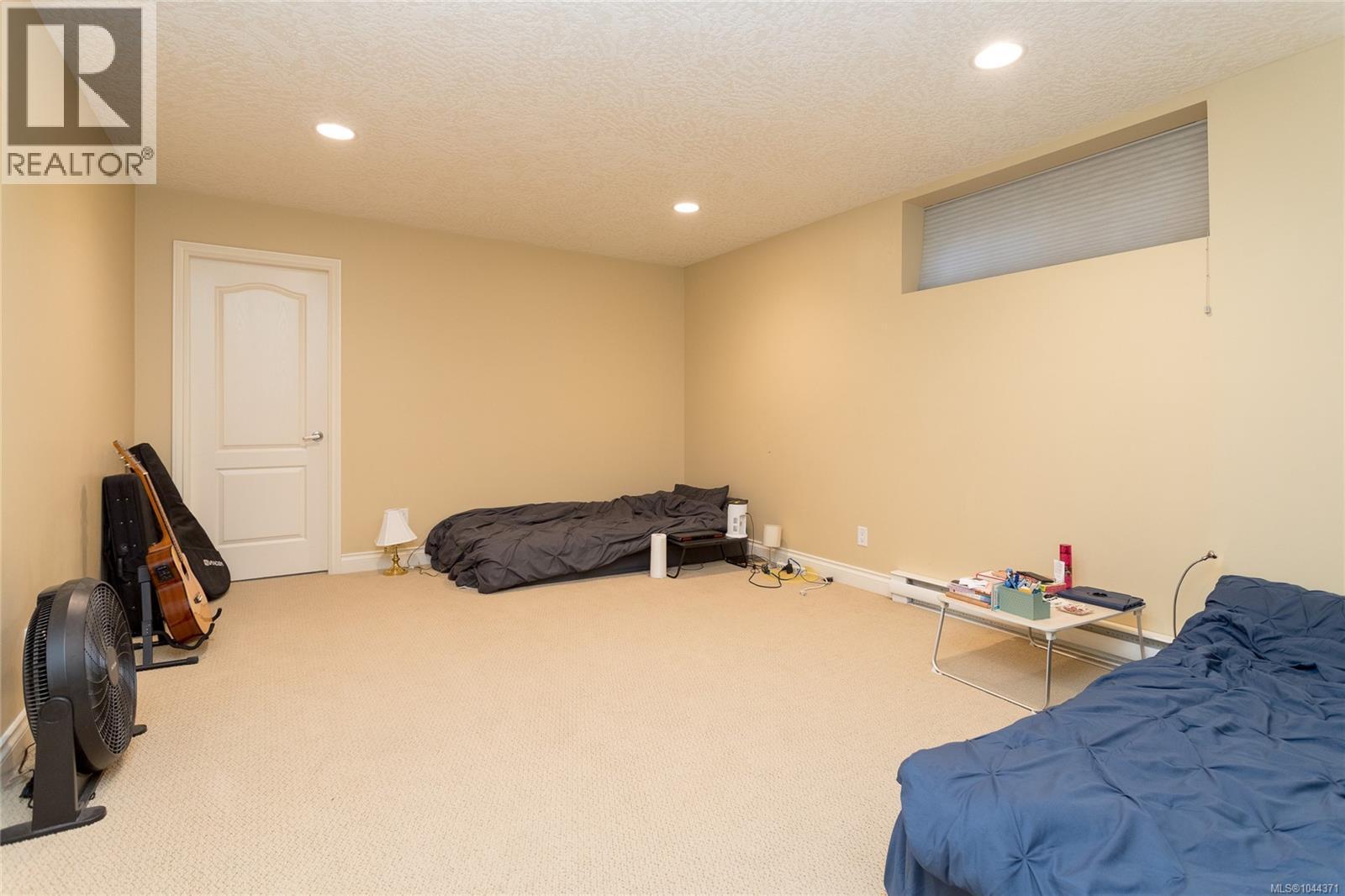  804 Bucktail Road, Mill Bay