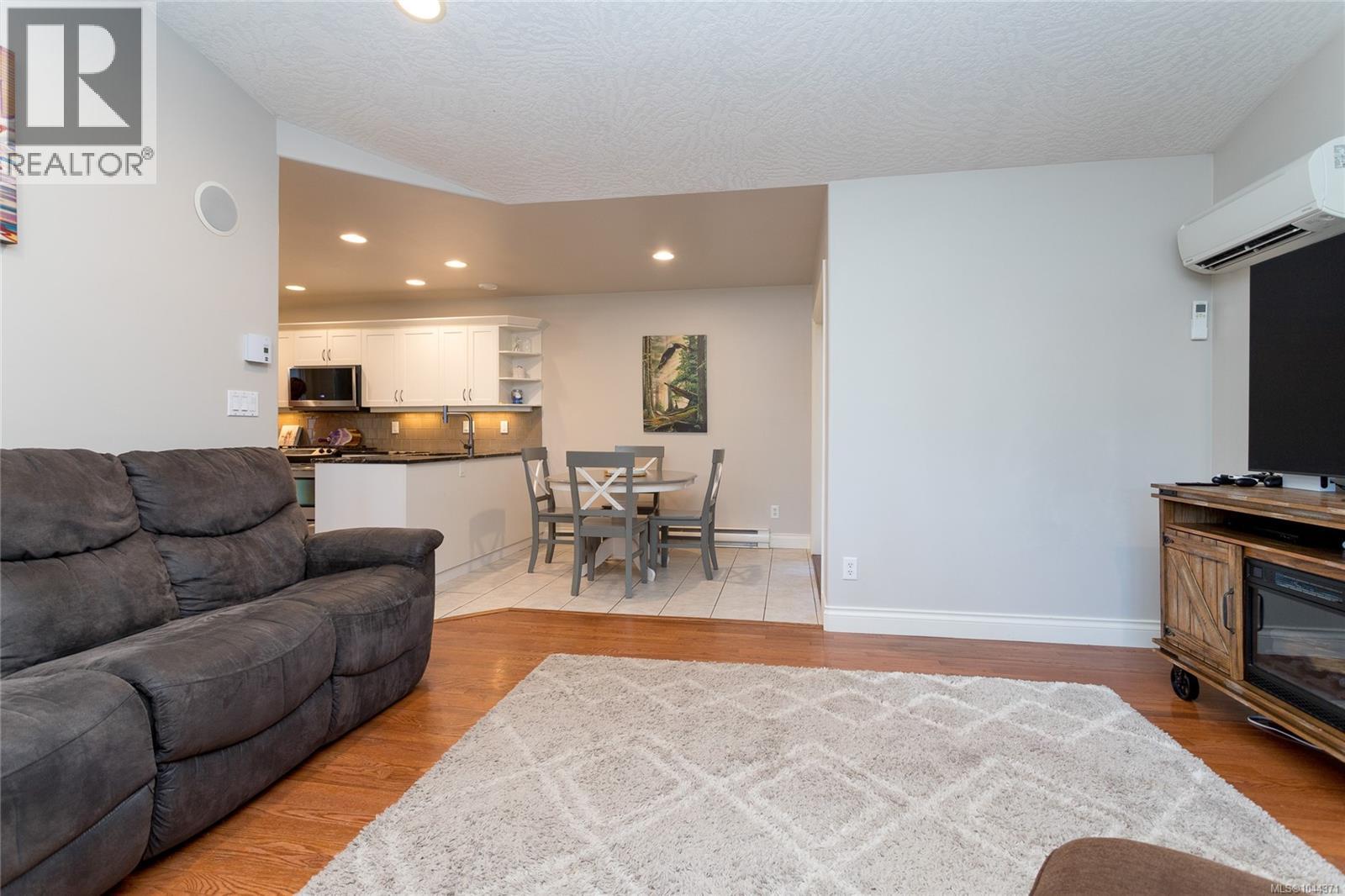 804 Bucktail Rd - 26