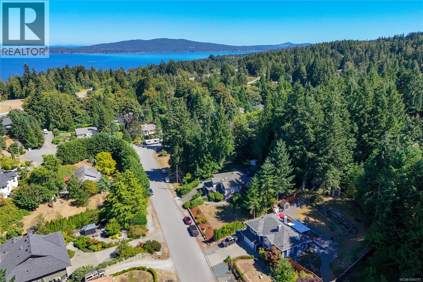  804 Bucktail Road, Mill Bay