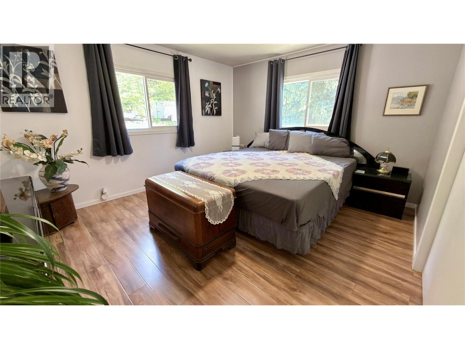 656 Strathmore Avenue - Image 17