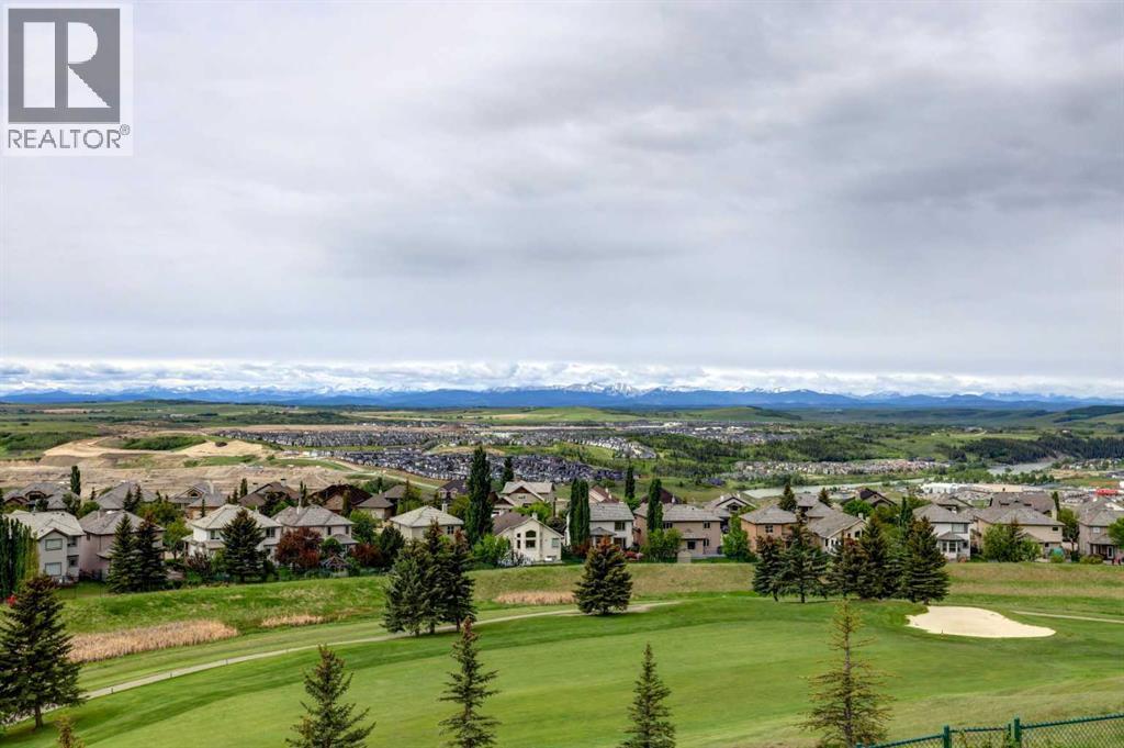 321 Gleneagles View, Cochrane