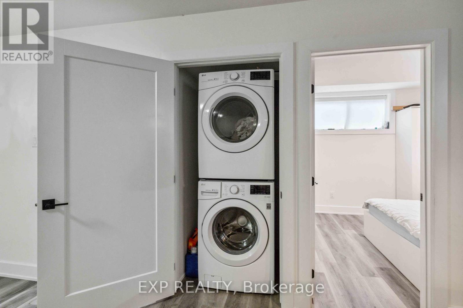 2 Bed, 2 Bath House for Rent in Ottawa – B – 12 SYLVESTER STREET, Ottawa – MLS# X13630404 - Image 14
