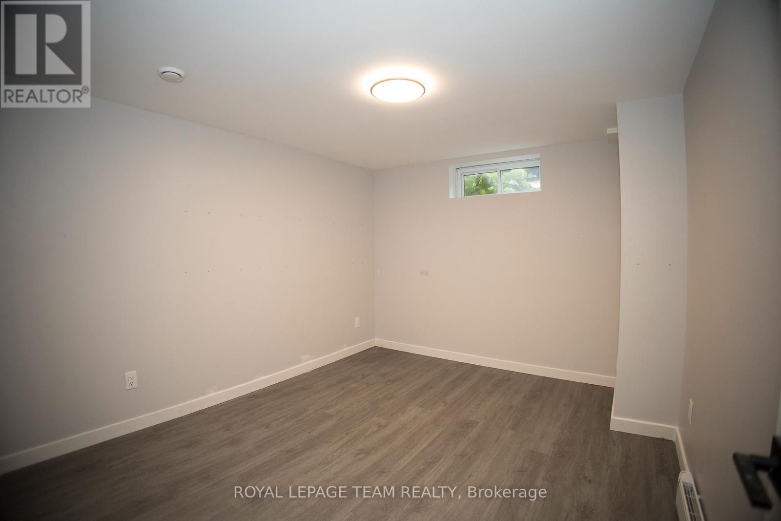 2 Bed, 1 Bath House for Rent in Ottawa – BASEMENT – 2238 MIRAMICHI STREET, Ottawa – MLS# X13629798 - Image 11