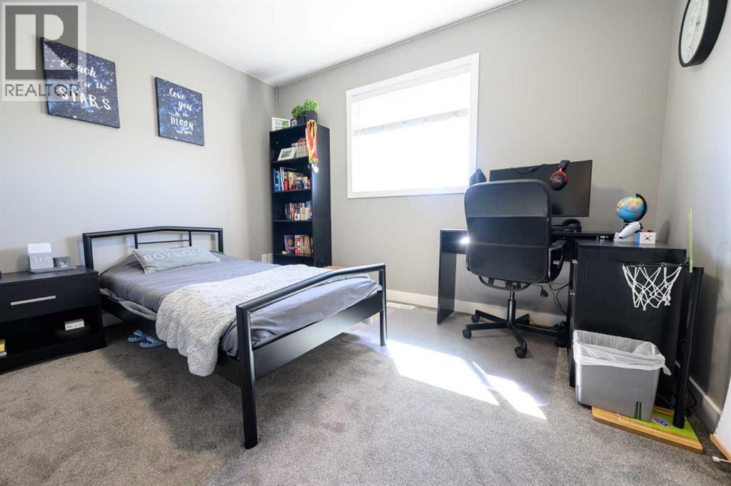 10425 128 Avenue - Image 29