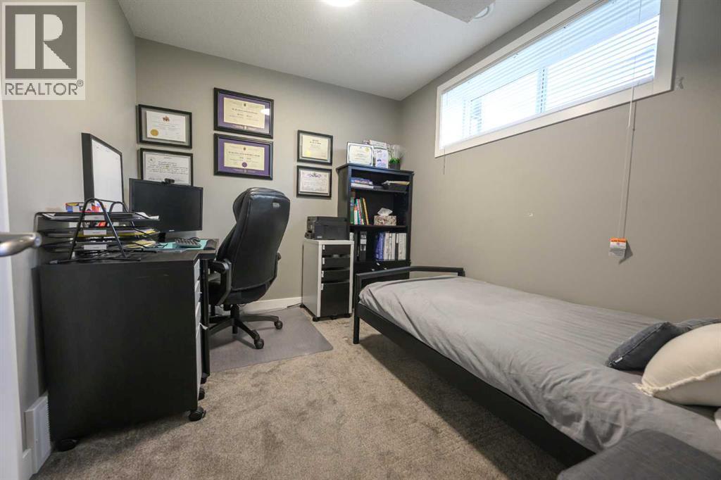 10425 128 Avenue - Image 37
