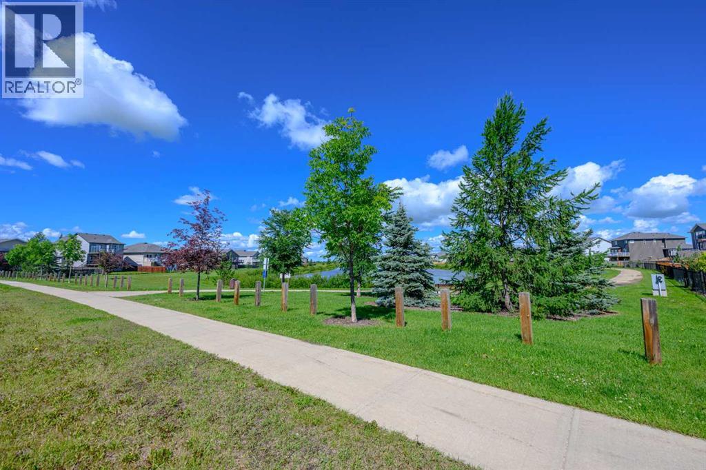 10425 128 Avenue - 49
