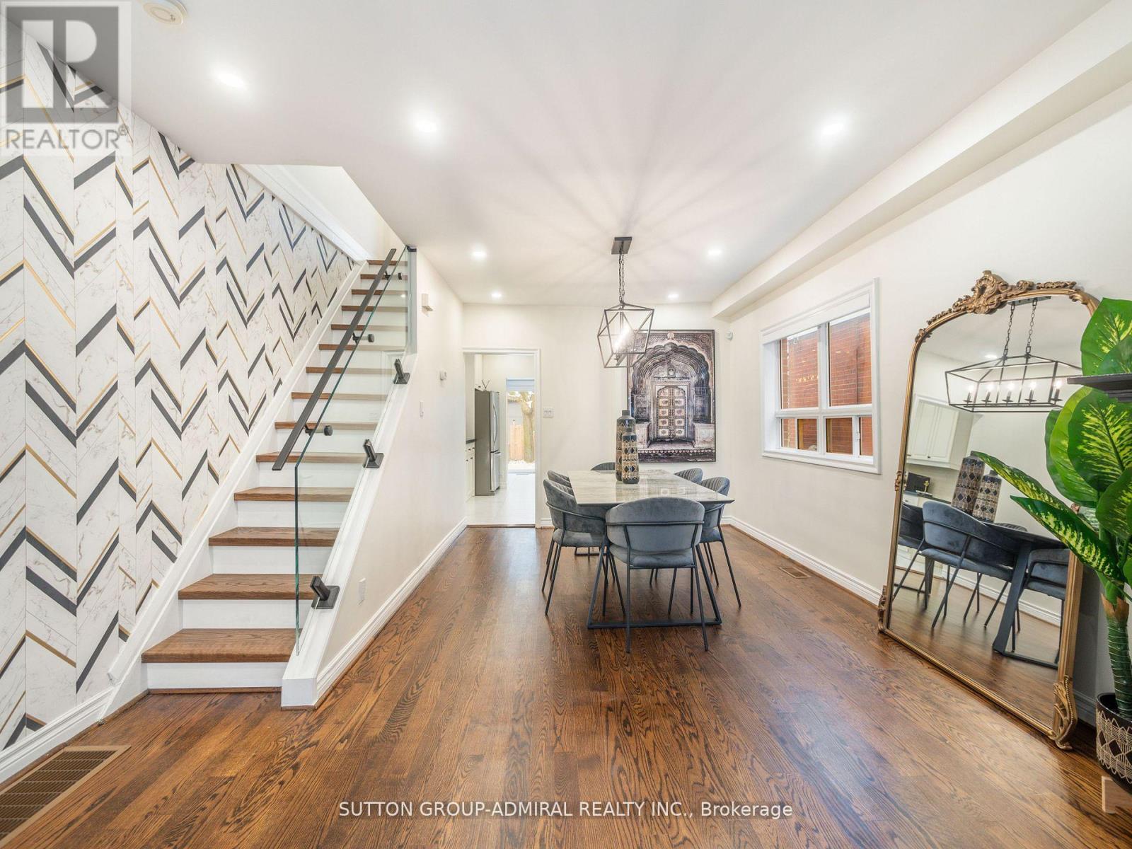 389 DAVISVILLE AVENUE - 11