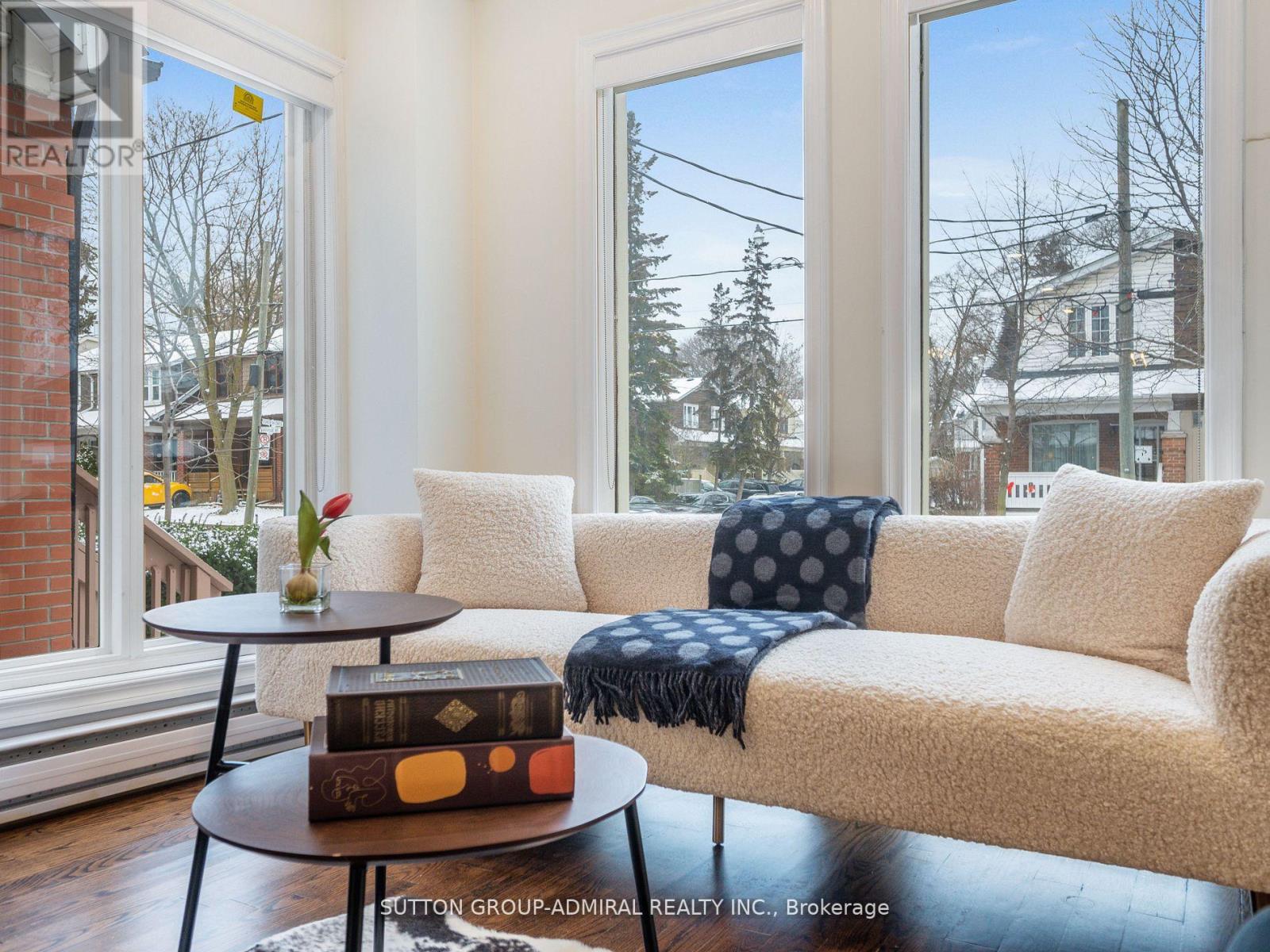 389 DAVISVILLE AVENUE - 7