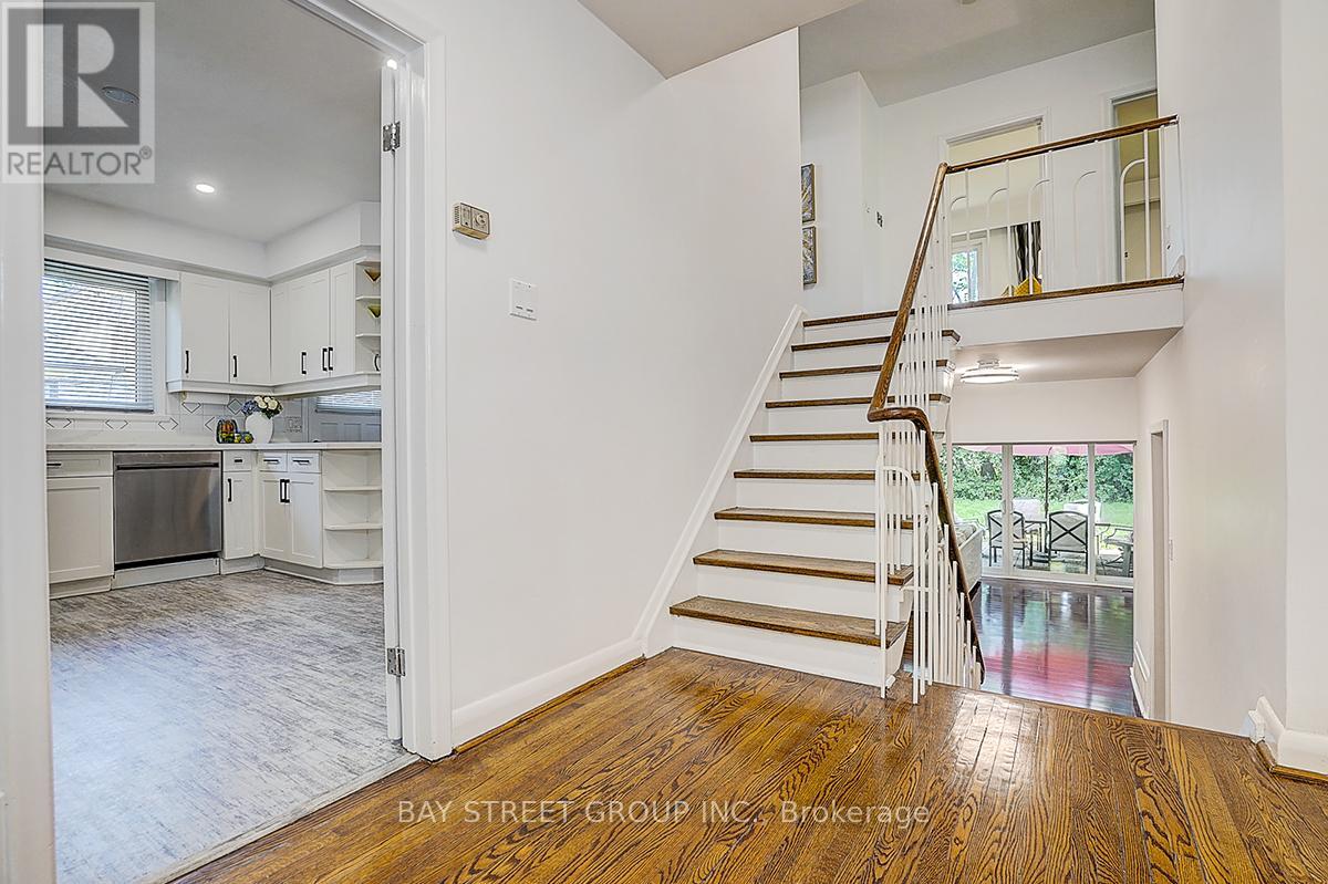 336 BETTY ANN DRIVE - 14