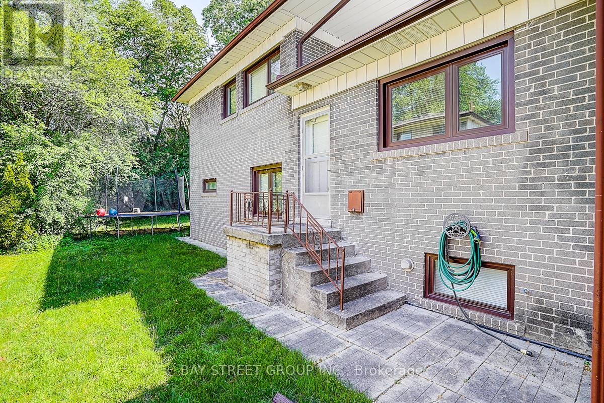336 BETTY ANN DRIVE - 4