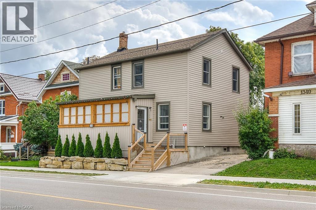 1346 KING Street E - 9