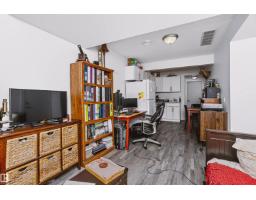 11305 79 Av Nw, Edmonton, AB T6G0P4 Photo 34