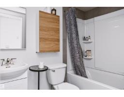 11305 79 Av Nw, Edmonton, AB T6G0P4 Photo 39