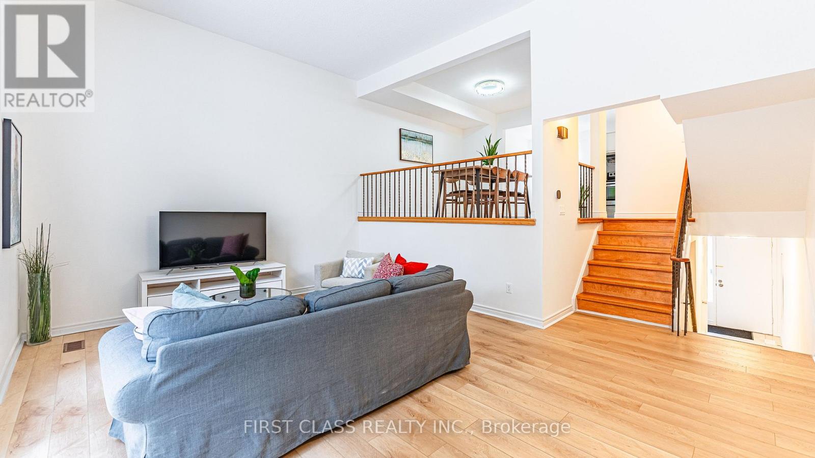 Photo of 102 Jenny Wrenway Way