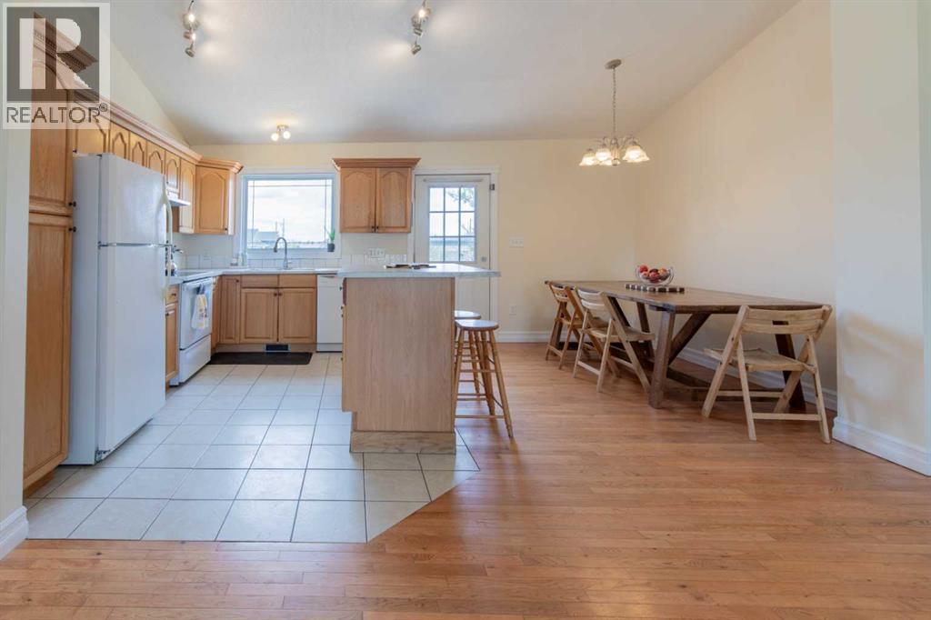 241 N 250 E E - Photo 6