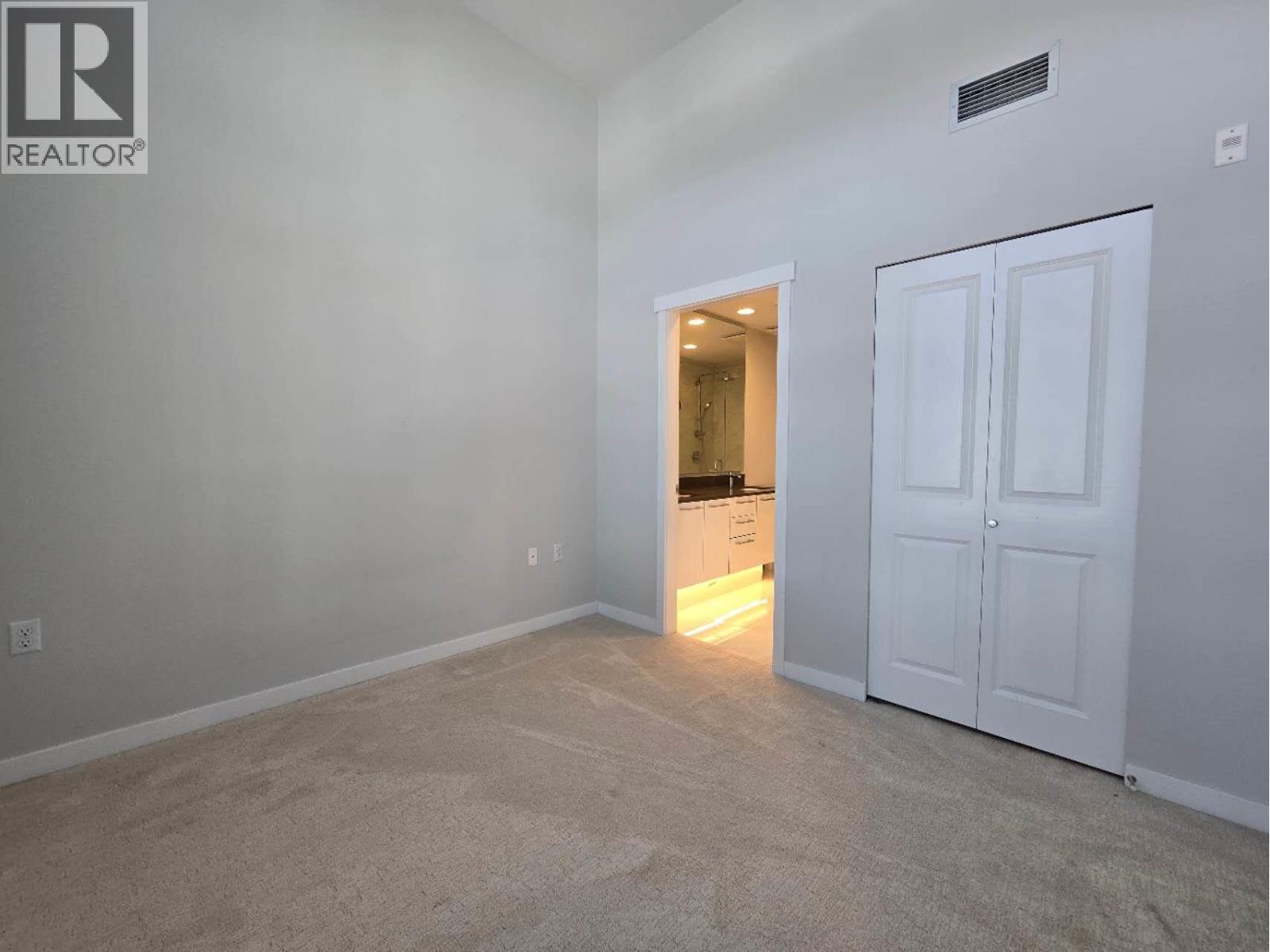 4xx 9551 ALEXANDRA ROAD, Richmond