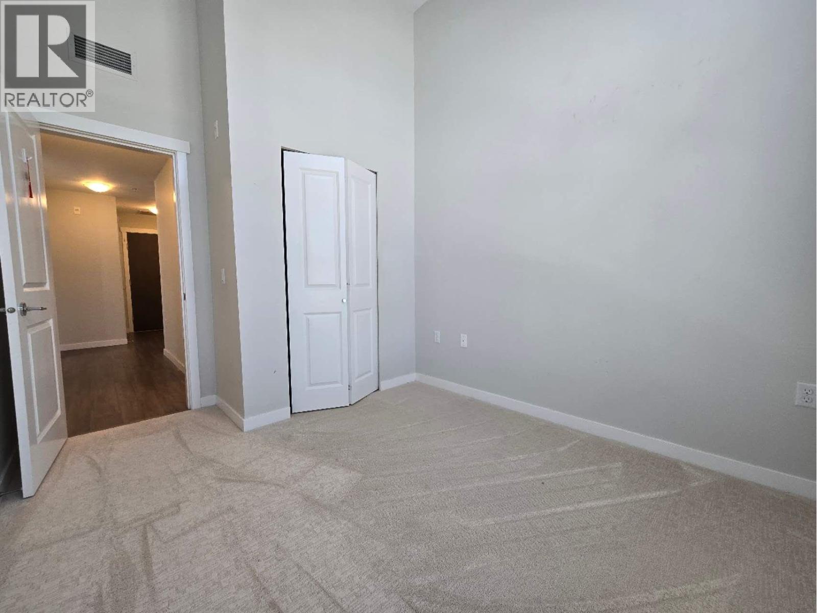 4xx 9551 ALEXANDRA ROAD, Richmond